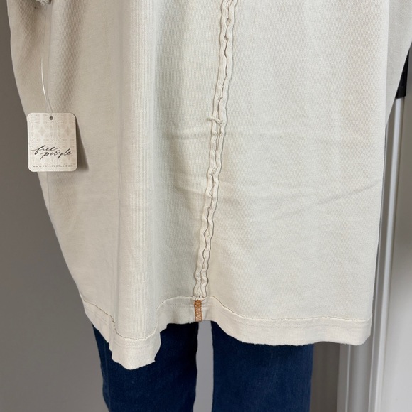 Free People Highland cow We The Free Farm Friends Tee Shirt Cream Sz L NEW - Picture 8 of 14